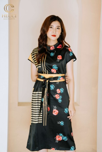 V155 Váy ren lưới
