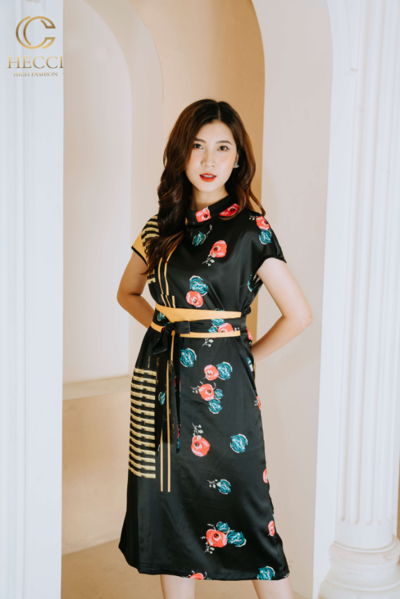 V155 Váy ren lưới